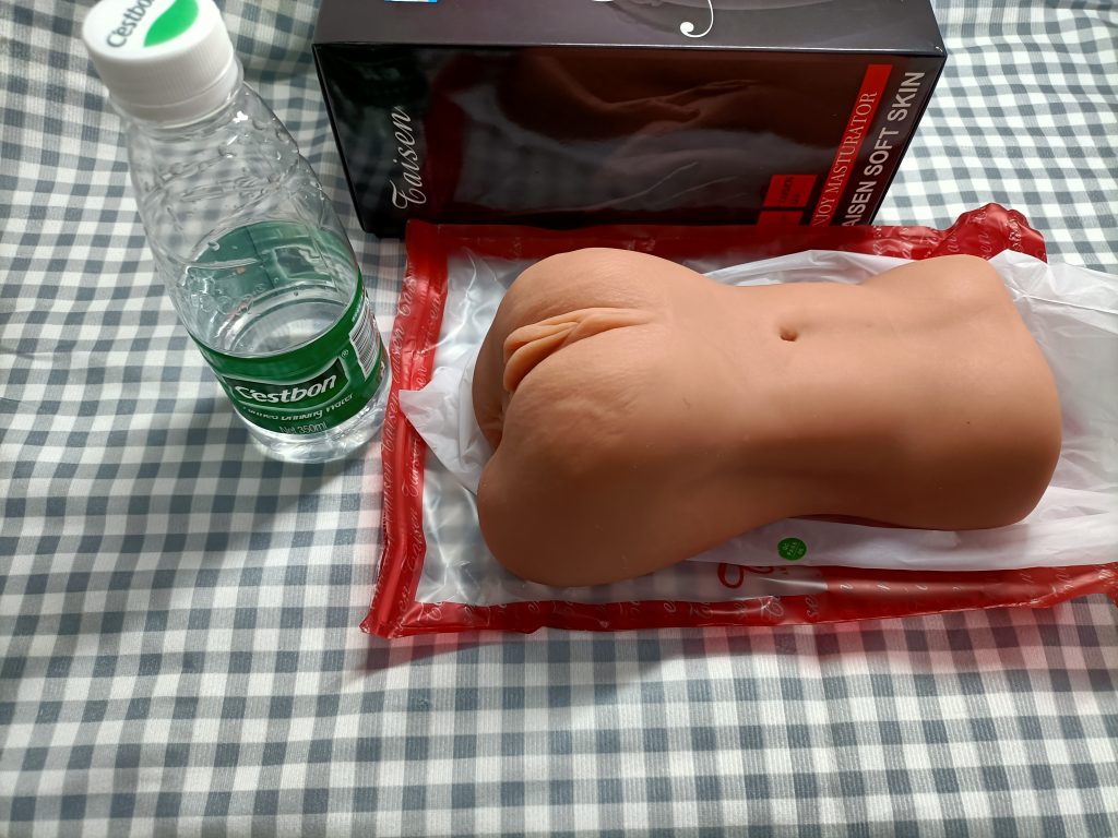 美国taisen-热辣美女“TAISEN赫拉飞机杯”名器测评7 c4cf123fd4190339