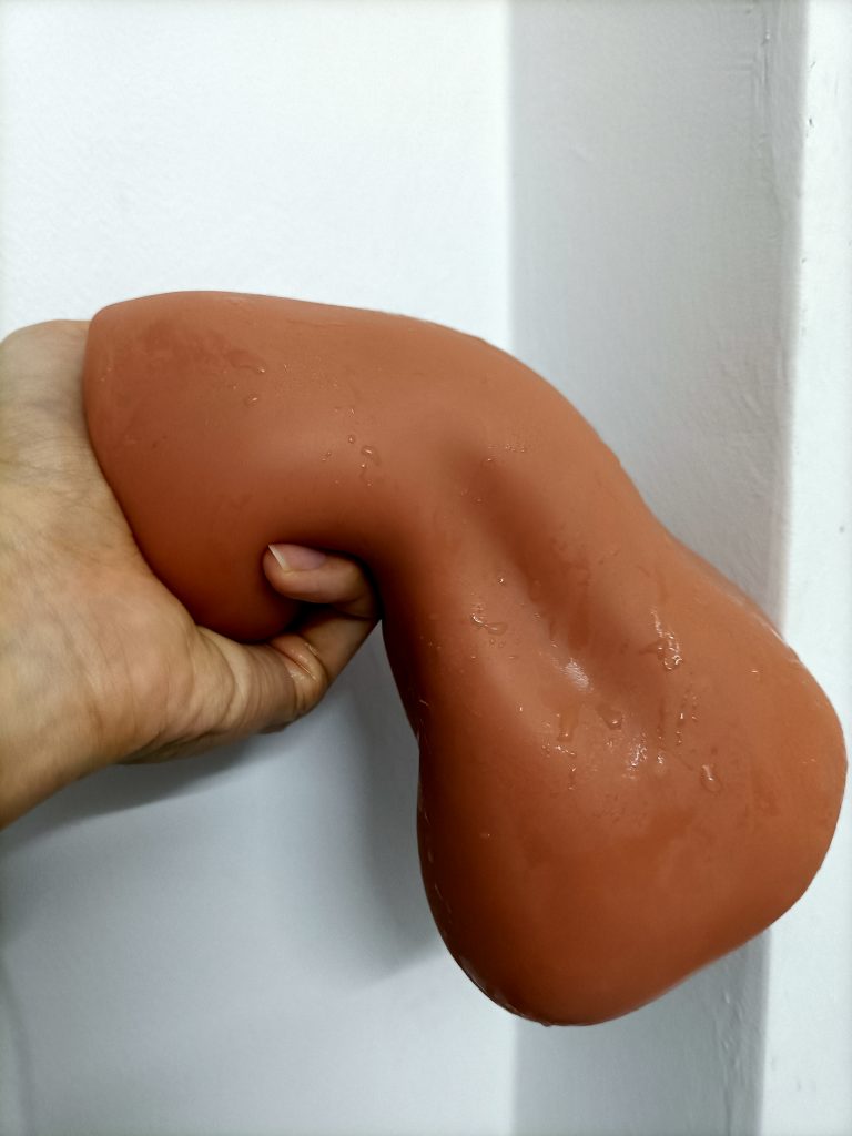 美国taisen-热辣美女“TAISEN赫拉飞机杯”名器测评14 b6ae8f7be7190508