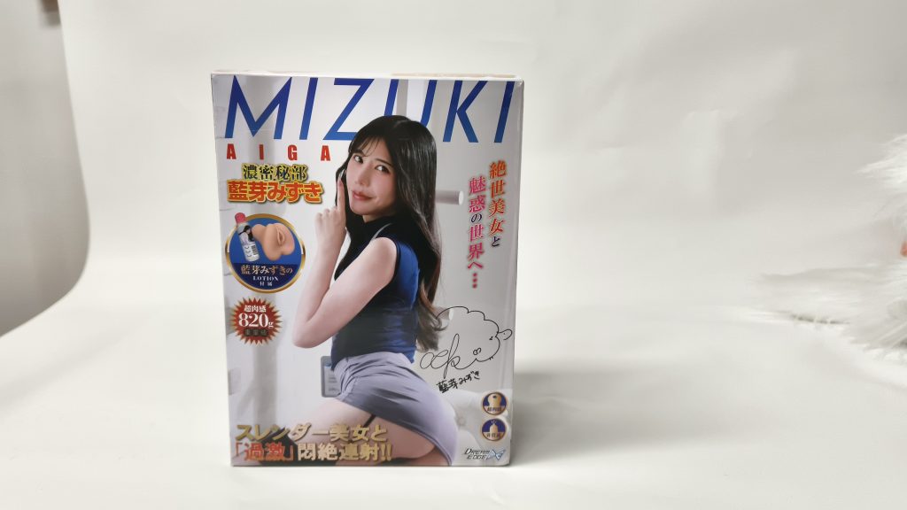 蓝芽美月名器产品测评：一比一长腿OL复刻，真实体验到底怎么样？-B哥情报局-飞机杯测评