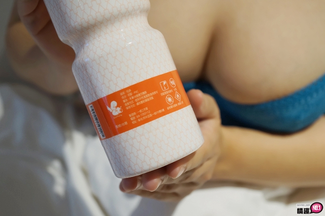 台湾SexTasty好硬杯-刺激提升-太好玩了!用飞机杯把兔子先生KO;1 台湾SexTasty好硬杯-刺激提升-太好玩了!用飞机杯把兔子先生KO;1