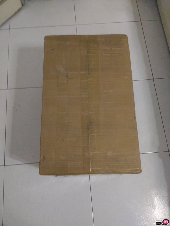 谜姬坐享全自动伸缩炮机飞机杯一代-躺着玩趴着玩都好玩!-B哥情报局-飞机杯测评