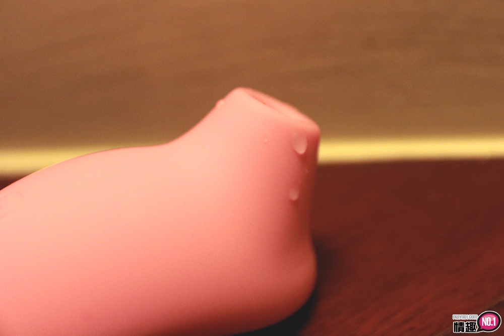 性感梦幻逸品!!瑞典LELOSONA索娜首款声波吮吸式按摩器6 性感梦幻逸品!!瑞典LELOSONA索娜首款声波吮吸式按摩器6