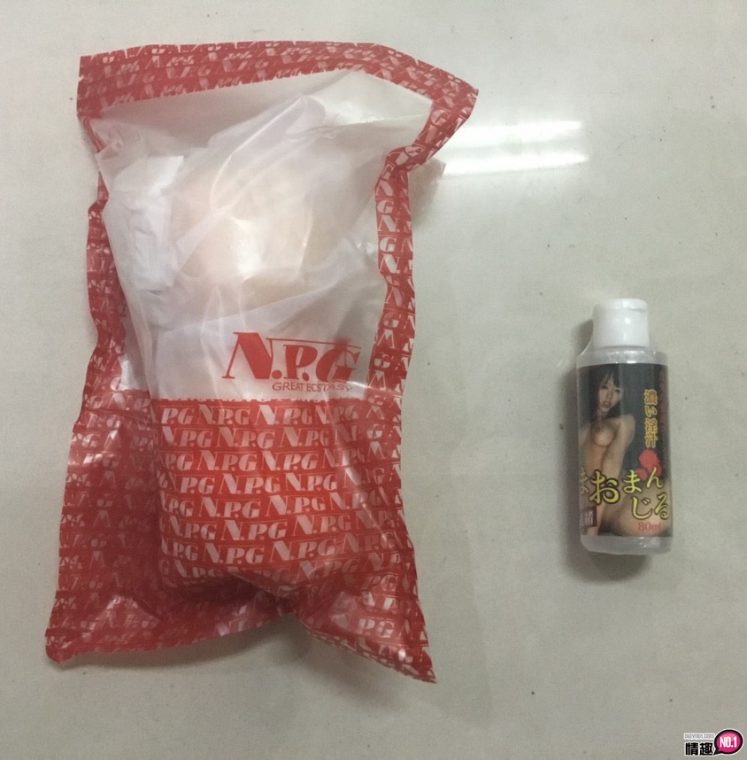 日本也卖到缺货的超级名器~日本NPG滨崎真绪100%真实可爱小穴完全再现;19