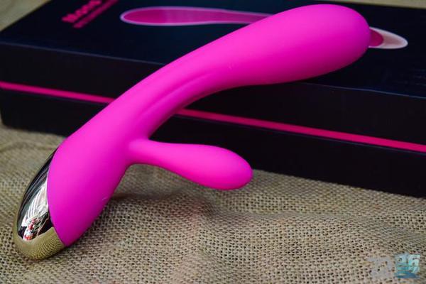 多种玩法 尽情享受 感受不一样的飞机杯 震动棒!5 多种玩法 尽情享受 感受不一样的飞机杯 震动棒!5