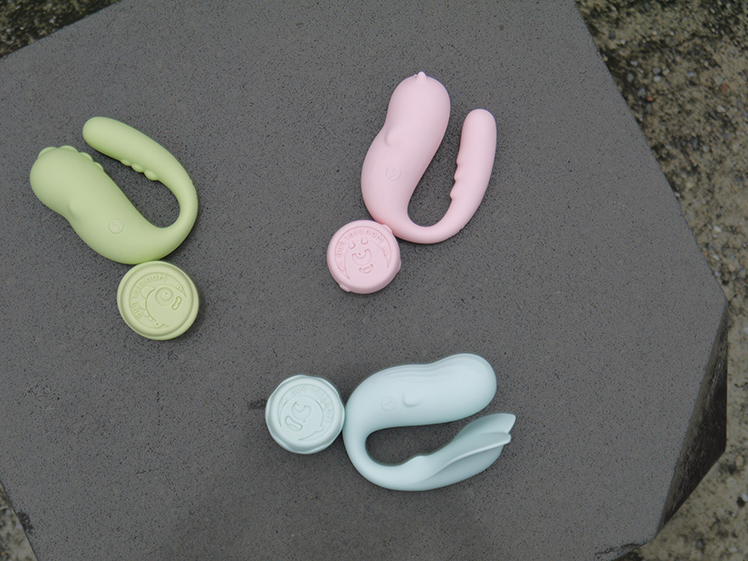 【小怪兽2代】app遥控情趣小物开箱使用17 【小怪兽2代】app遥控情趣小物开箱使用17