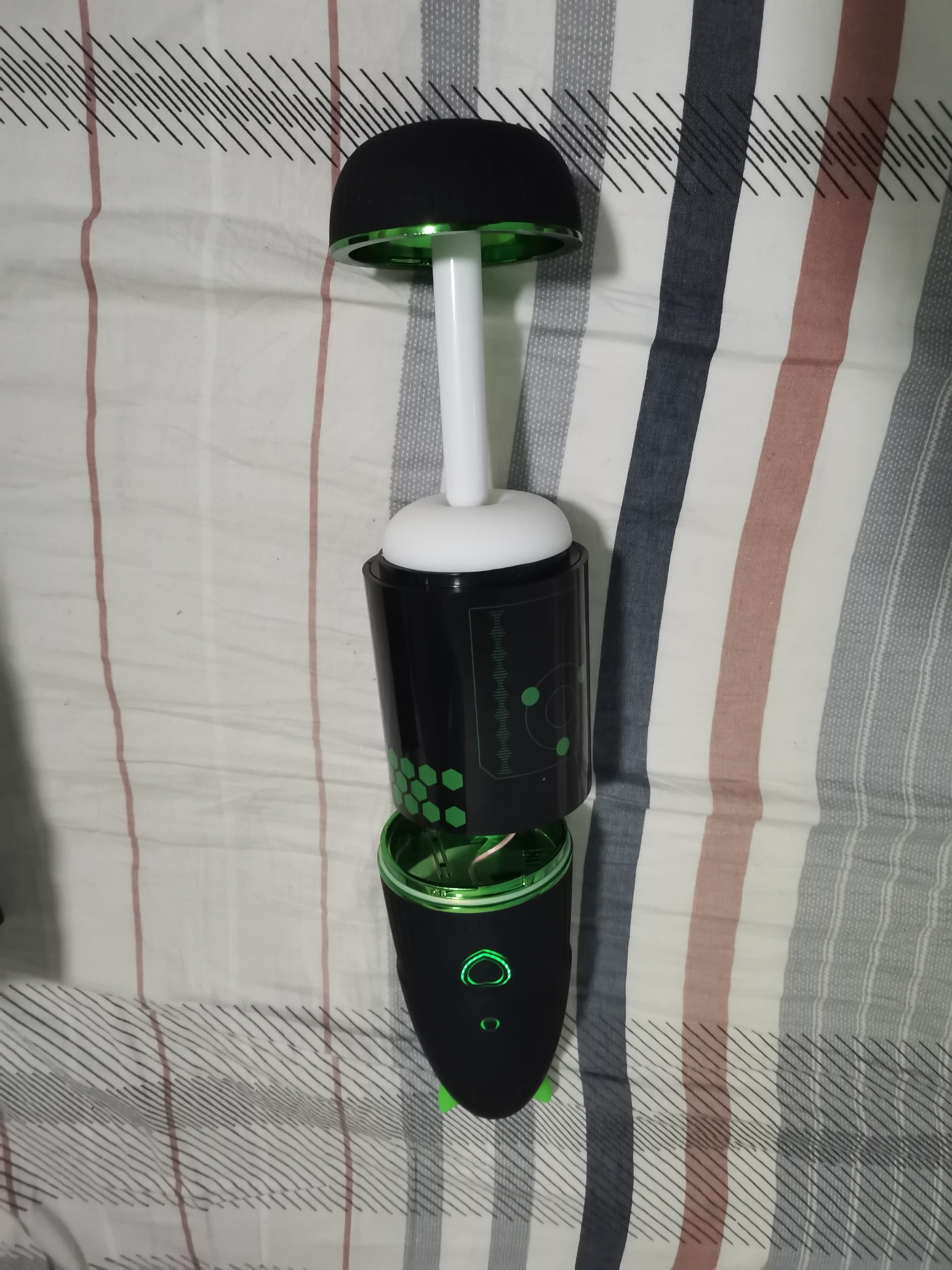 YUU小恶魔电动飞机杯评测 – 卡通风和科技感十足的舒爽电动体验8 YUU小恶魔电动飞机杯评测 – 卡通风和科技感十足的舒爽电动体验8