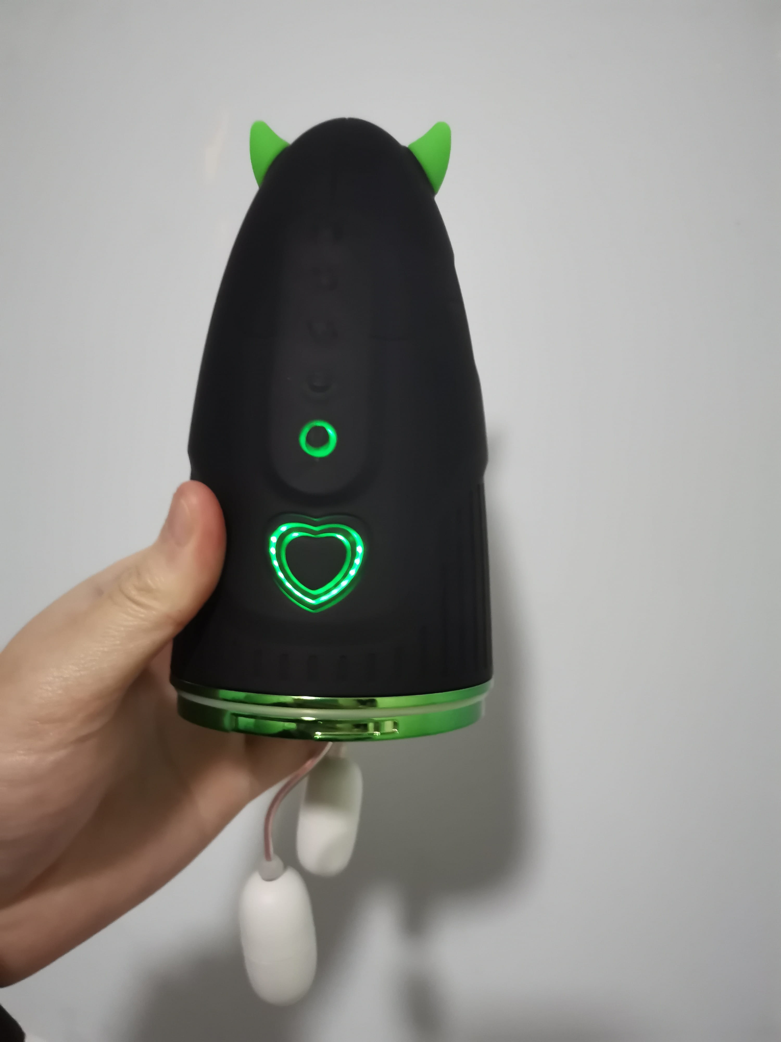 YUU小恶魔电动飞机杯评测 – 卡通风和科技感十足的舒爽电动体验9 YUU小恶魔电动飞机杯评测 – 卡通风和科技感十足的舒爽电动体验9