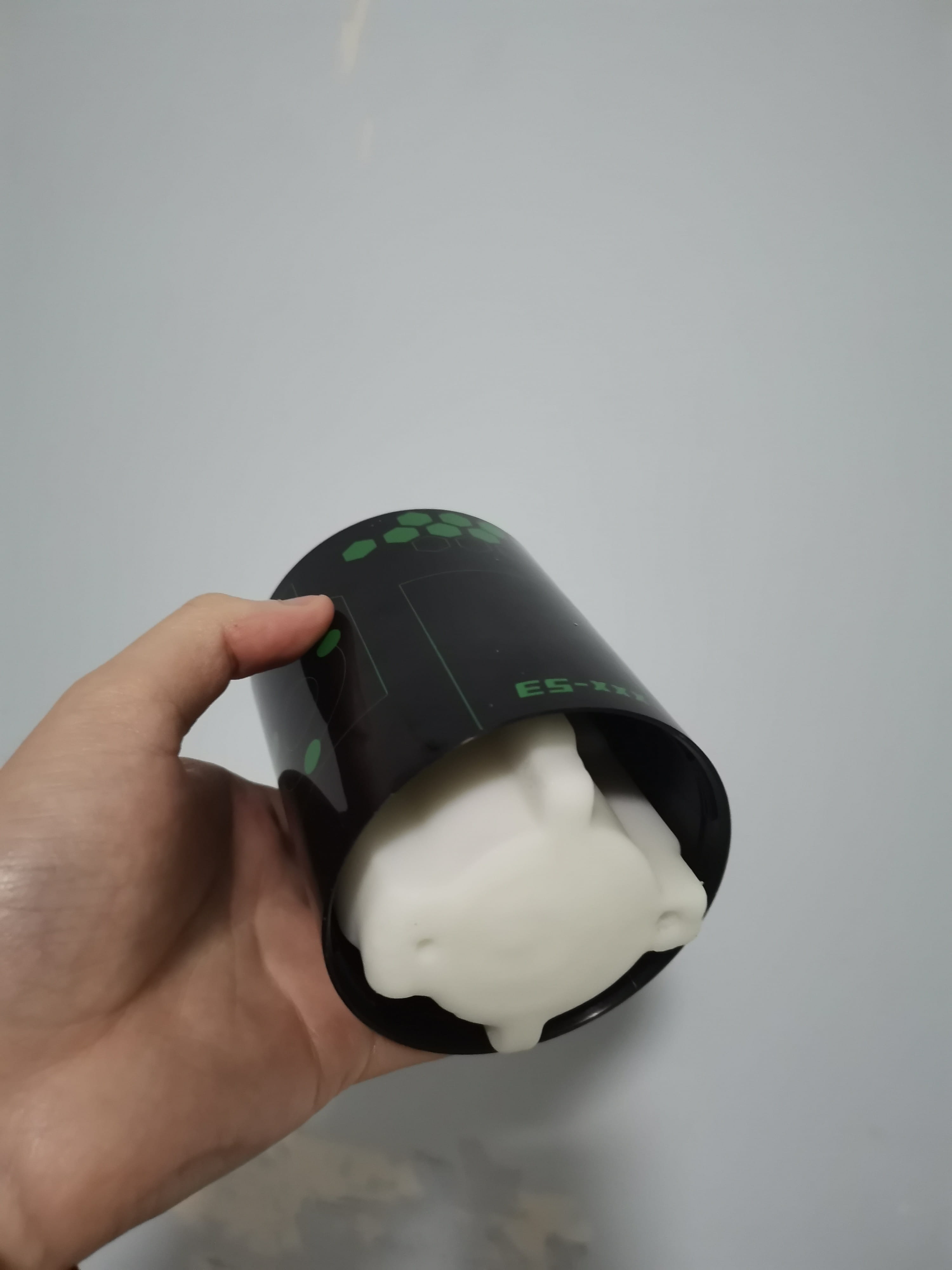 YUU小恶魔电动飞机杯评测 – 卡通风和科技感十足的舒爽电动体验13 YUU小恶魔电动飞机杯评测 – 卡通风和科技感十足的舒爽电动体验13