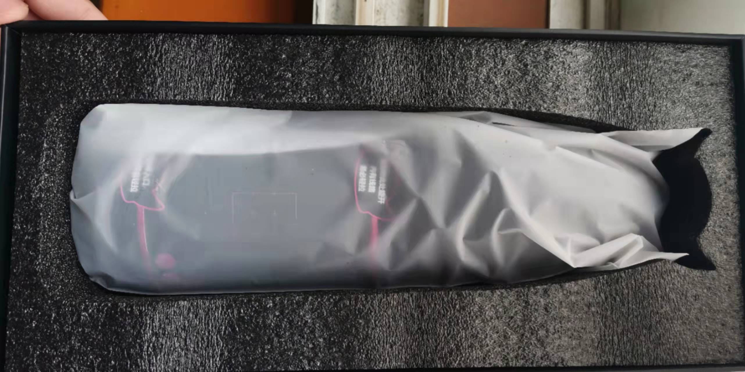 YUU小恶魔电动飞机杯 – 一次赛博朋克的体验4 YUU小恶魔电动飞机杯 – 一次赛博朋克的体验4