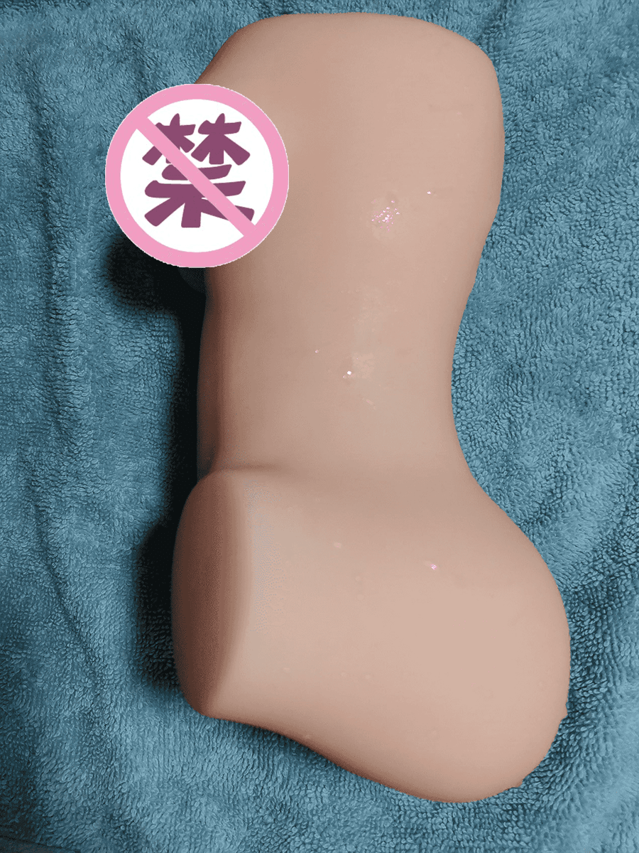 YUU极上双穴940克双通道飞机杯名器评测 – 丰满半身勾造9 YUU极上双穴940克双通道飞机杯名器评测 – 丰满半身勾造9