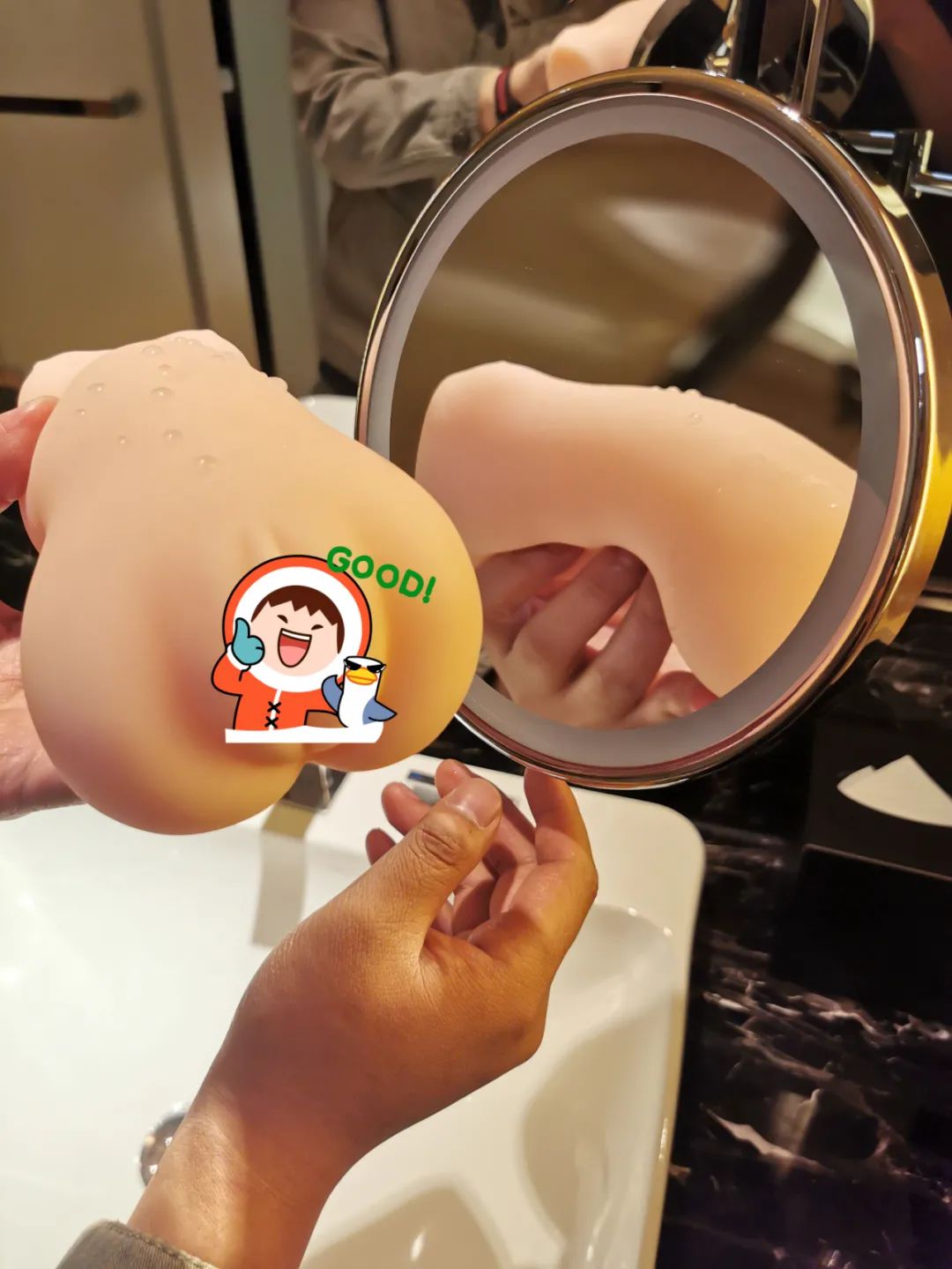 在五星级希尔顿的行政套房里玩YUU的“小优物语”是怎么样的感受?33 在五星级希尔顿的行政套房里玩YUU的“小优物语”是怎么样的感受?33