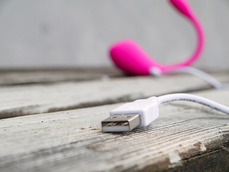 LovenseLush 2遥控跳蛋【开箱实测】全新升级第二代9 LovenseLush 2遥控跳蛋【开箱实测】全新升级第二代9