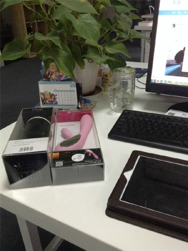 万万没想到节操不见鸟：Efeelink连爱智能情趣玩具评测-B哥情报局-飞机杯测评
