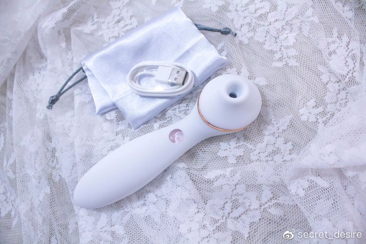 人手一根的polly到底是何方神圣?5 人手一根的polly到底是何方神圣?5