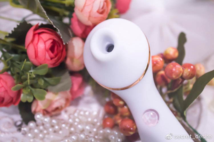 人手一根的polly到底是何方神圣?8 人手一根的polly到底是何方神圣?8