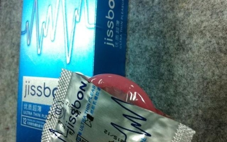 多图:8款常见品牌安全套评测,气味、外观、拉伸…30 多图:8款常见品牌安全套评测,气味、外观、拉伸…30