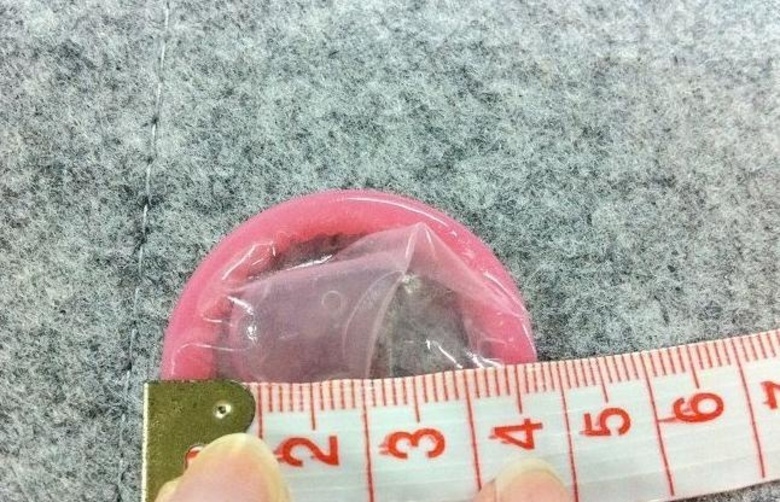 多图:8款常见品牌安全套评测,气味、外观、拉伸…31 多图:8款常见品牌安全套评测,气味、外观、拉伸…31