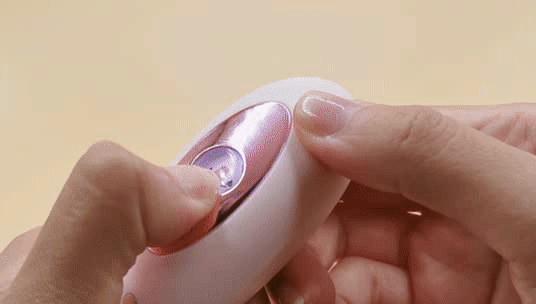 夫妻共震玩具评测：欧亚思A7吮吸震动器3