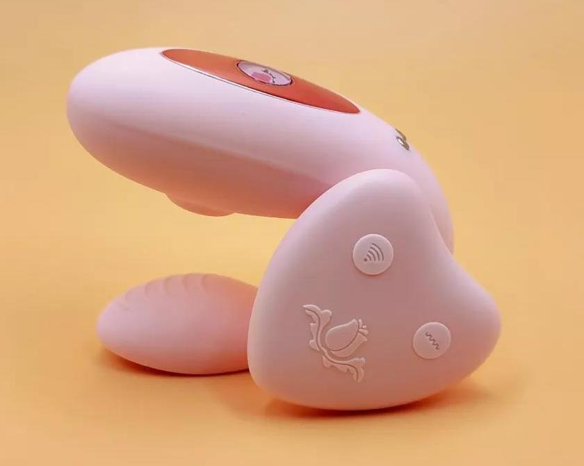 夫妻共震玩具评测：欧亚思A7吮吸震动器6